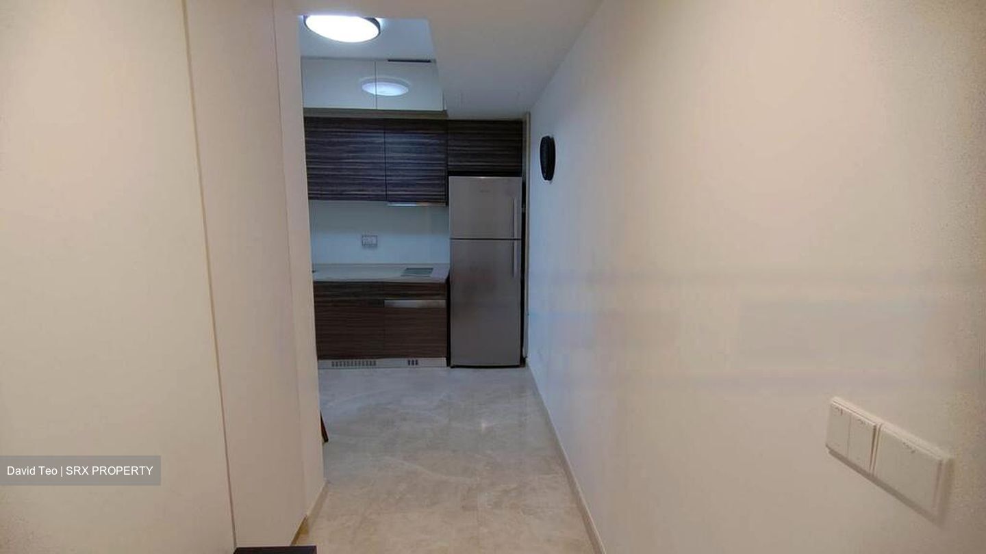 Commonwealth Towers (D3), Condominium #458234201